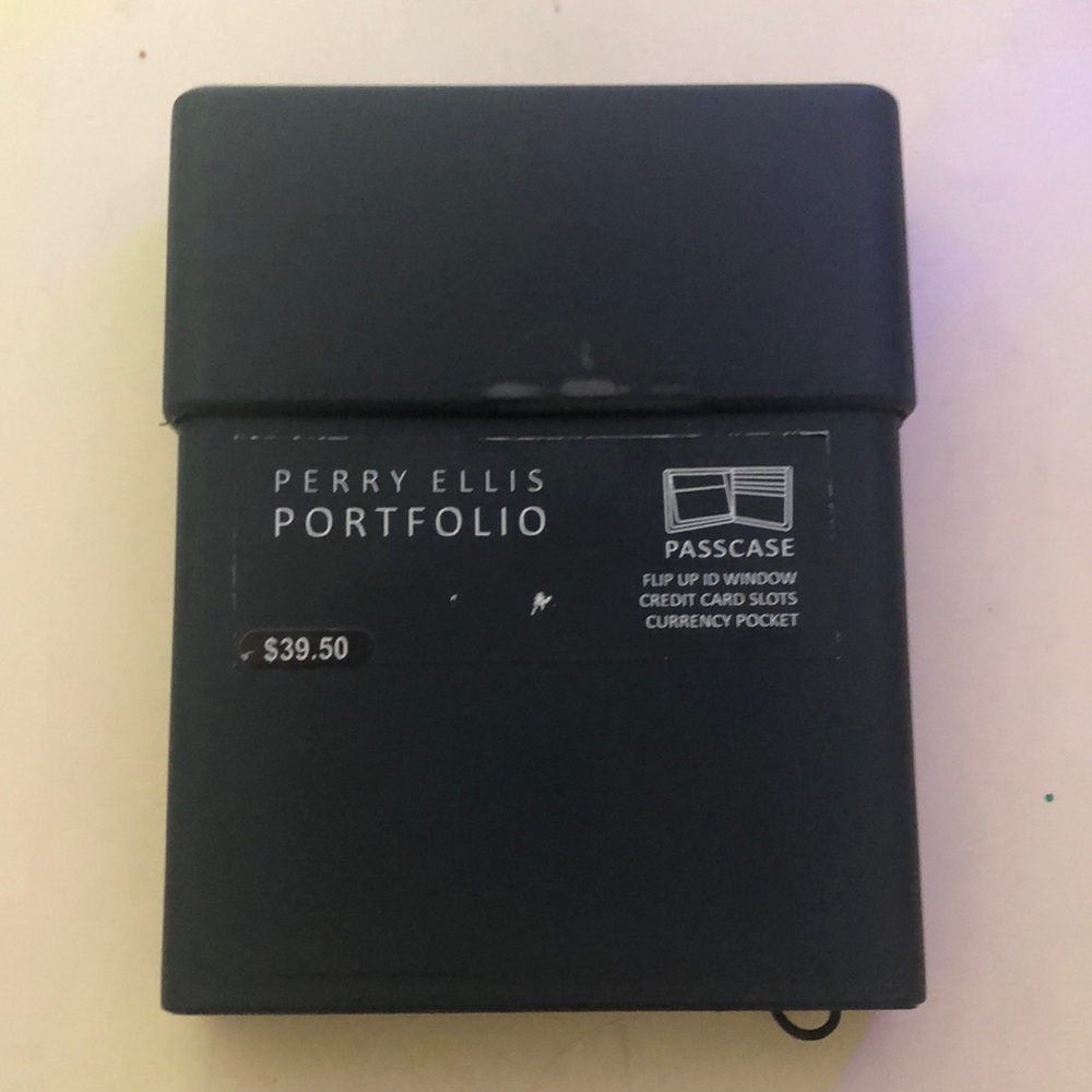 Portfolio by Perri Ellis Wallet